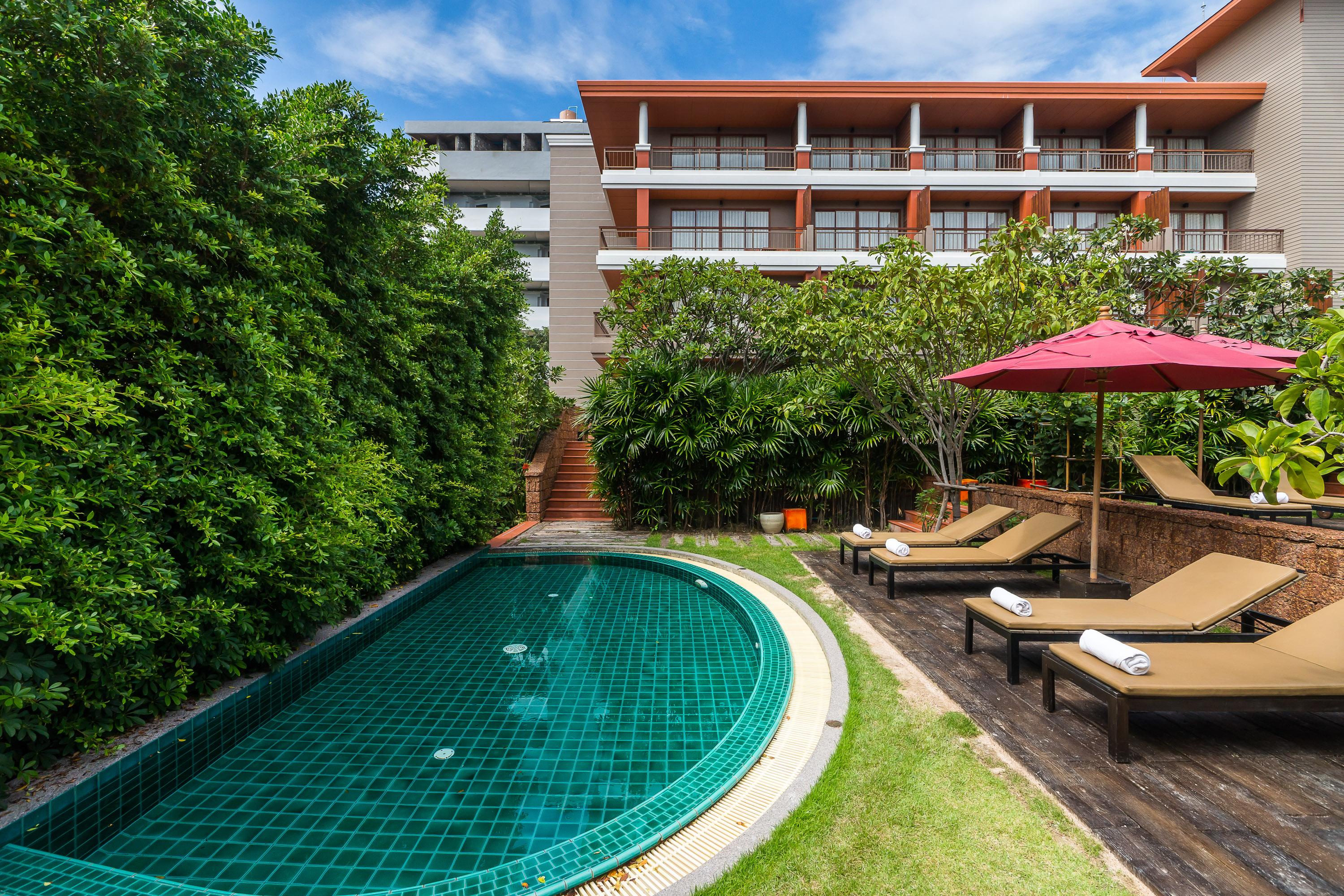 Ayrest Hua Hin Hotel Екстериор снимка