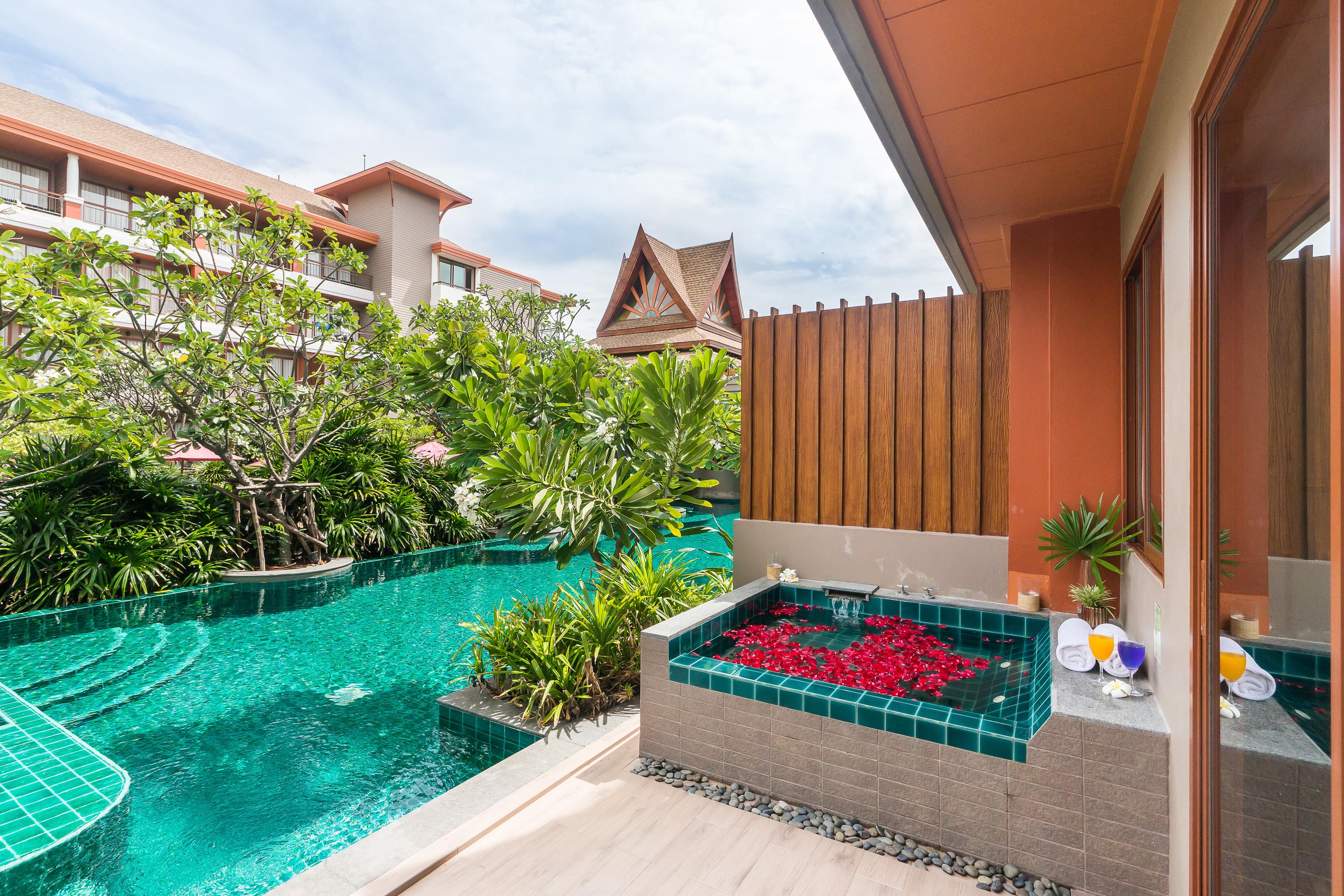 Ayrest Hua Hin Hotel Екстериор снимка