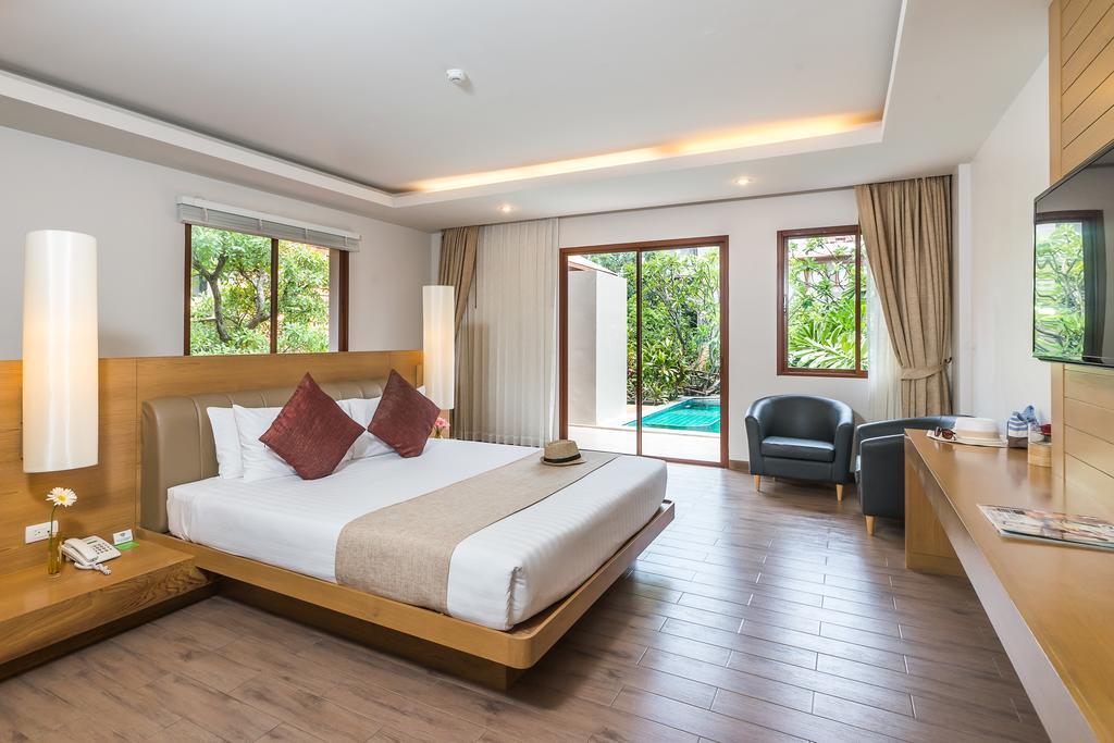 Ayrest Hua Hin Hotel Екстериор снимка